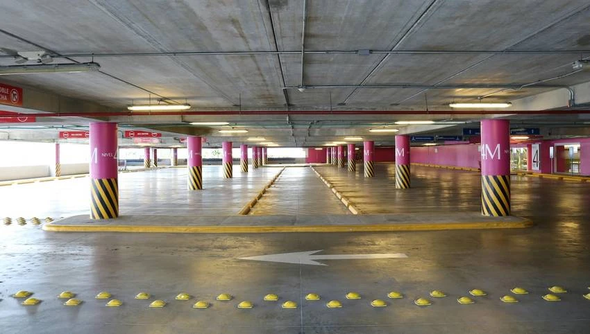 La SCPI Iroko Zen achète un parking au Royaume-Uni