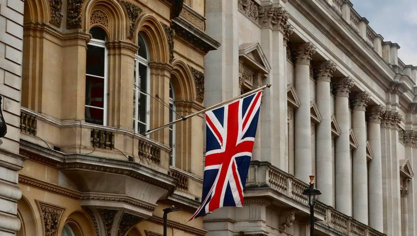 Corum XL continue de tracer sa route outre-Manche