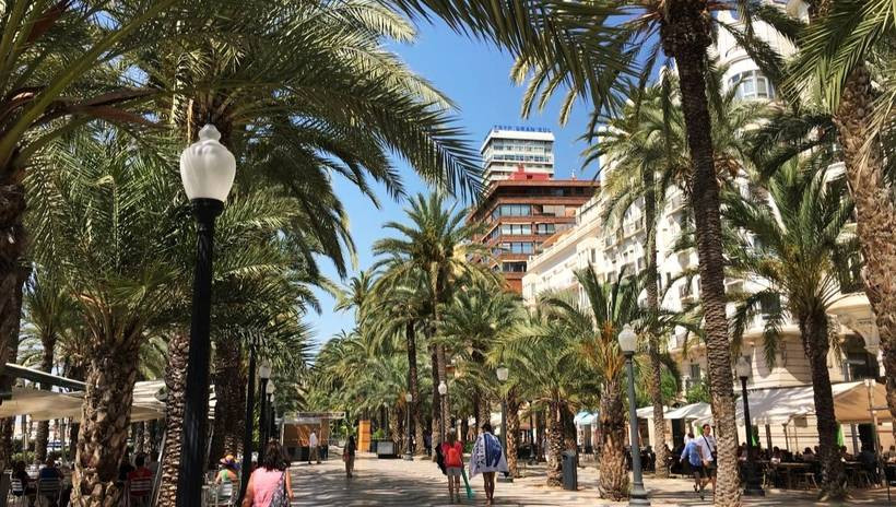 AEW Patrimoine acquiert 2 parcs commerciaux pour ses 3 SCPI