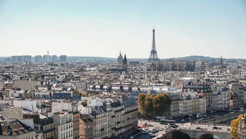 La SCPI Allianz Pierre acquiert un immeuble mixte parisien