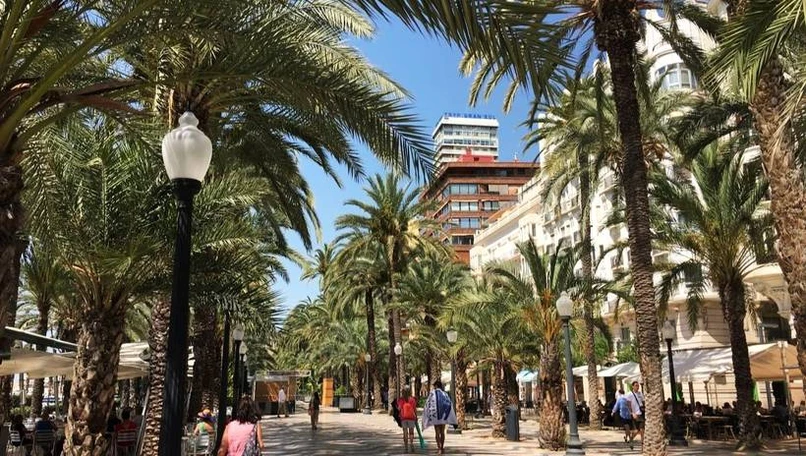 AEW Patrimoine acquiert 2 parcs commerciaux pour ses 3 SCPI