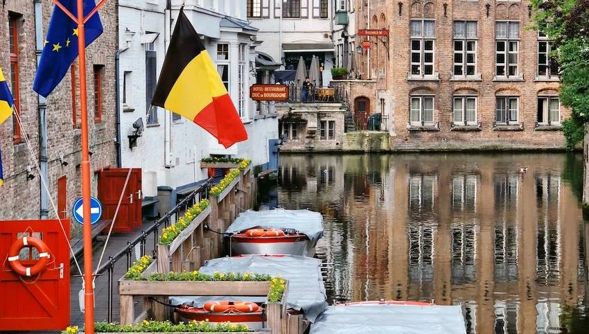 Foncière des Praticiens reçoit la livraison d’une MAS en Belgique